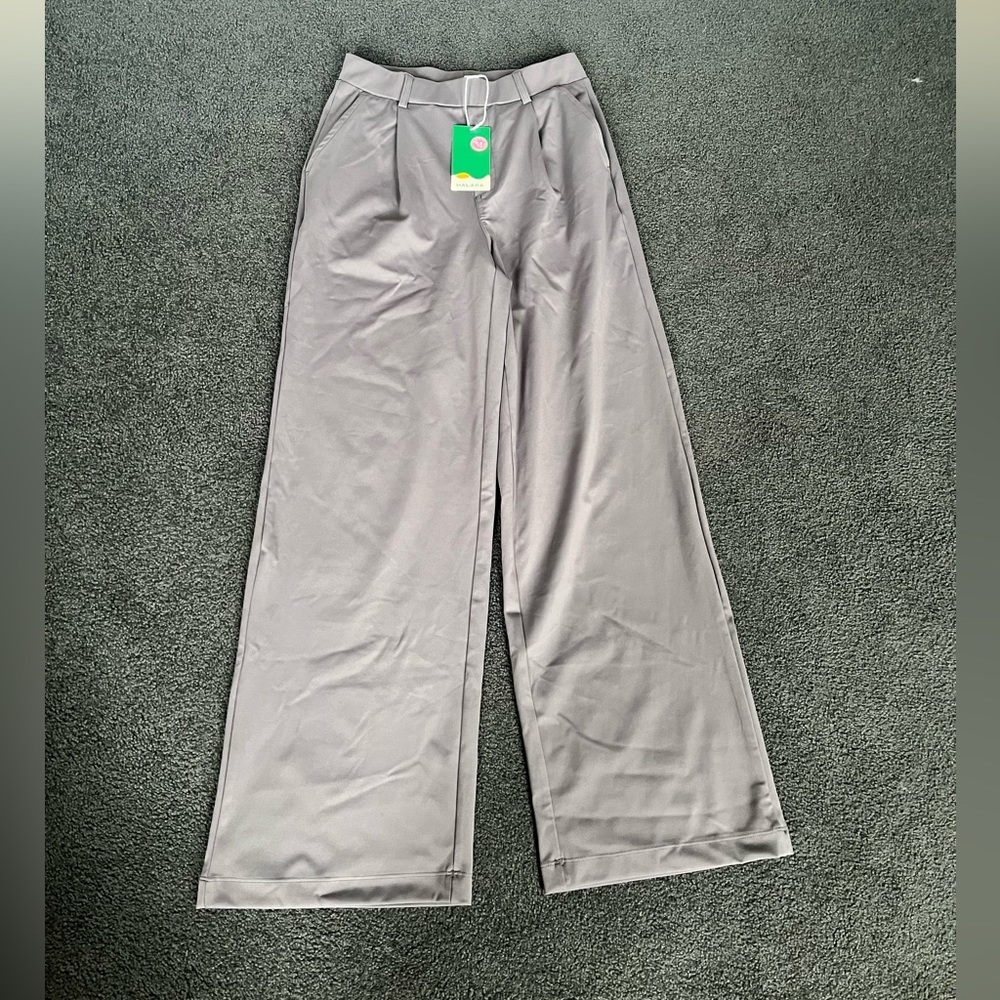Brand new Halara work pants